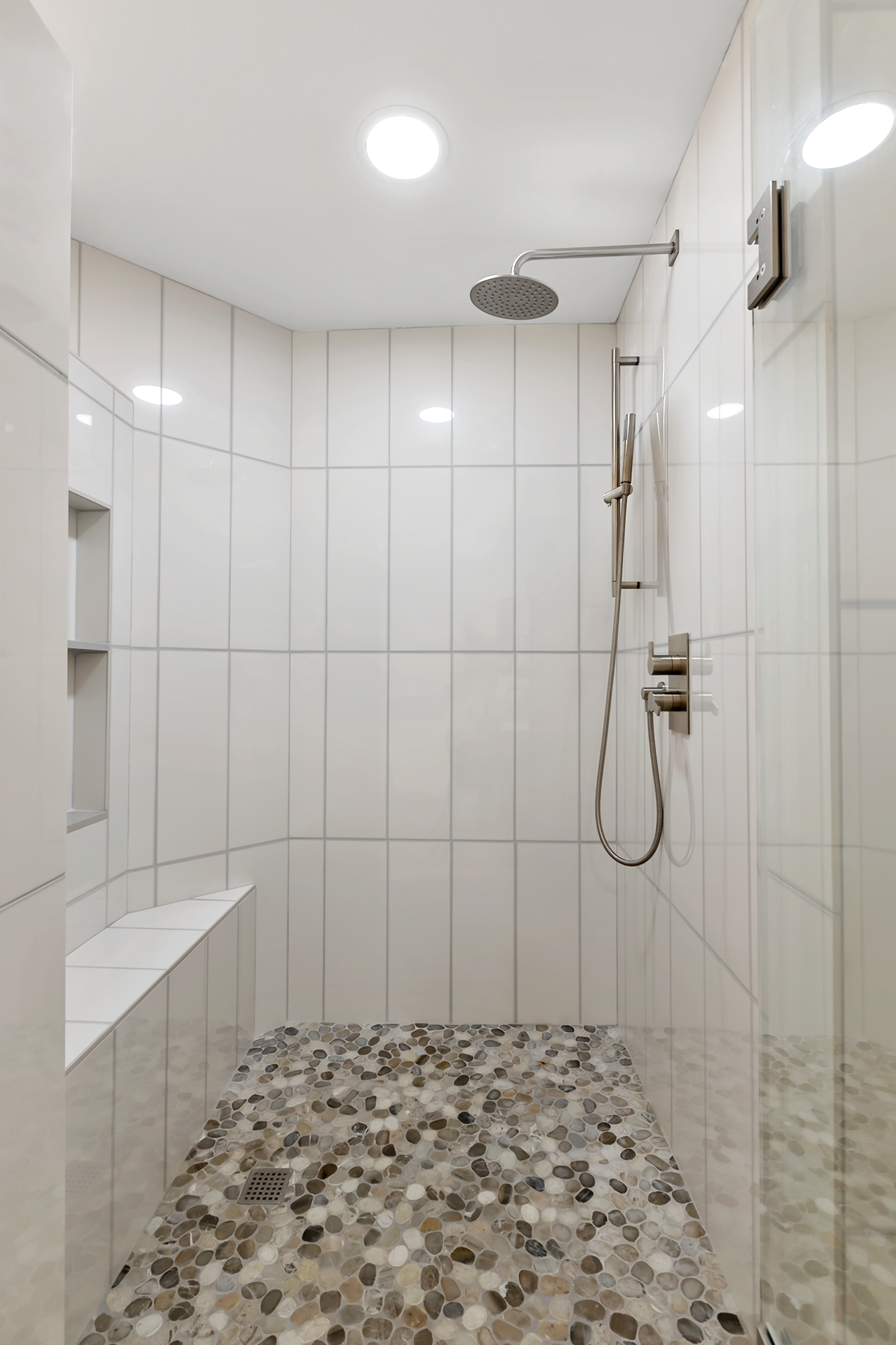 High Rise Condo — additional space