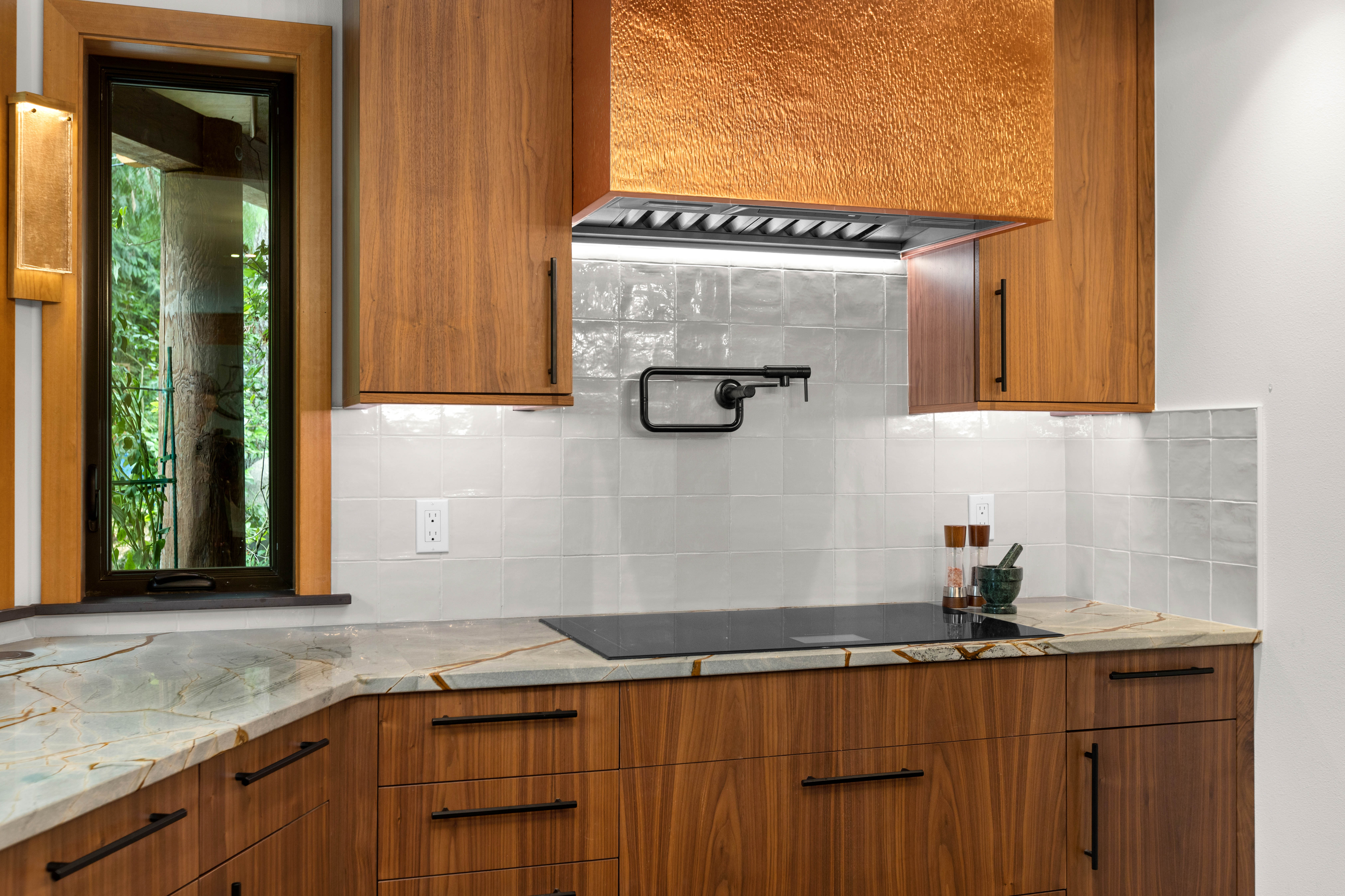 Monroe Cabin — room detail