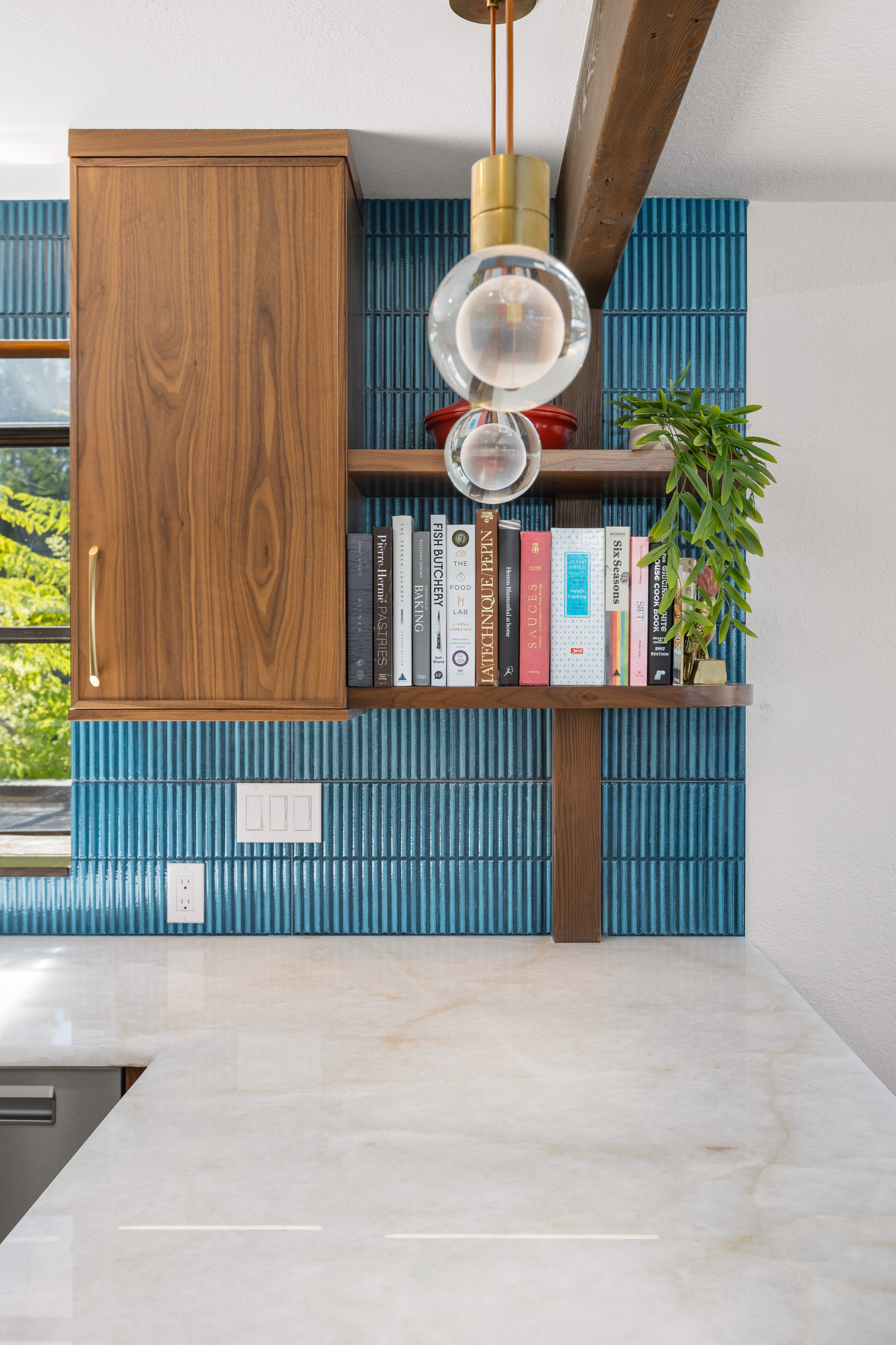 Retro Refresh - dining area